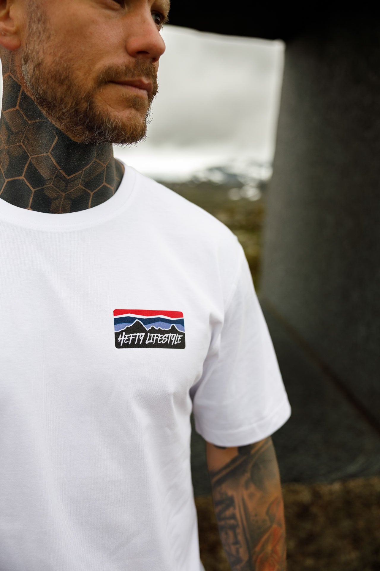T-Shirt Hefty resan 2025